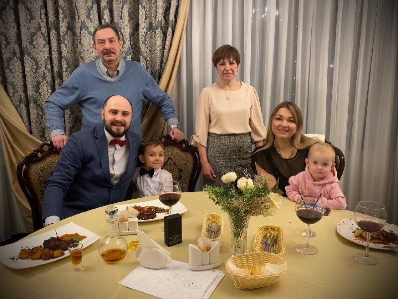 День рождения Николая с родителями, женой и детьми